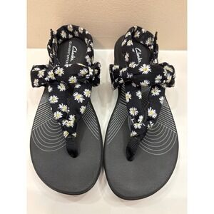 Clarks Cloudsteppers Women's Sandals Size 8M Black Daisy Adjustable Strap‎